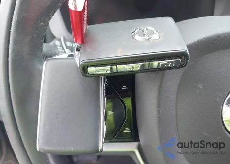 2021 Volvo Xc60 Recharge Plug-In Hybrid T8 Inscription z USA, uszkodzony, nr VIN YV4BR0DL8M1877416